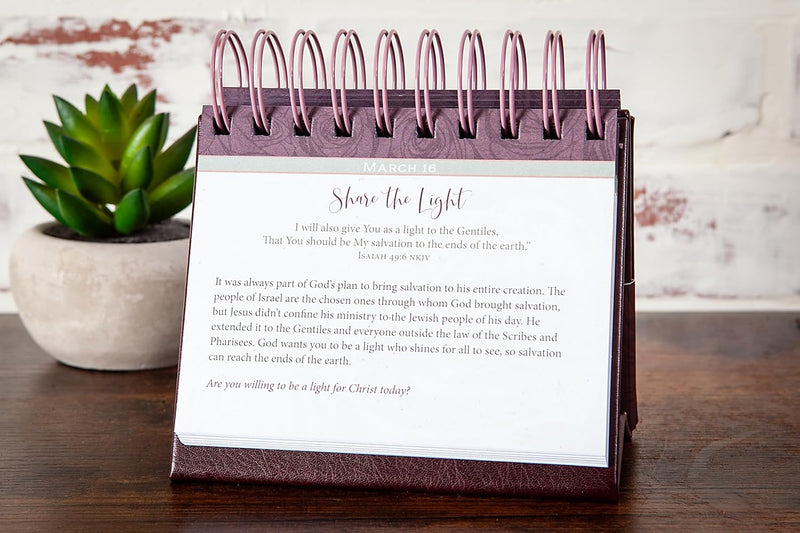 Daily Strength for Women: Daily Promises Spiral-bound – Desk Calendar