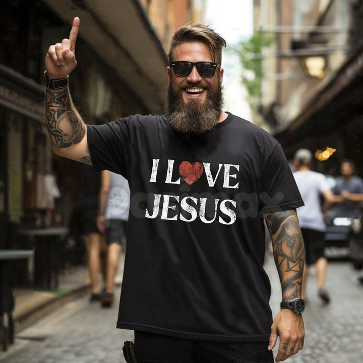 Vintage "I Love Jesus" Print T-Shirt - Retro 70s Christian Graphic Tee, Faith-Based Throwback Apparel, Classic Jesus Peace &amp; Love Fan Gift