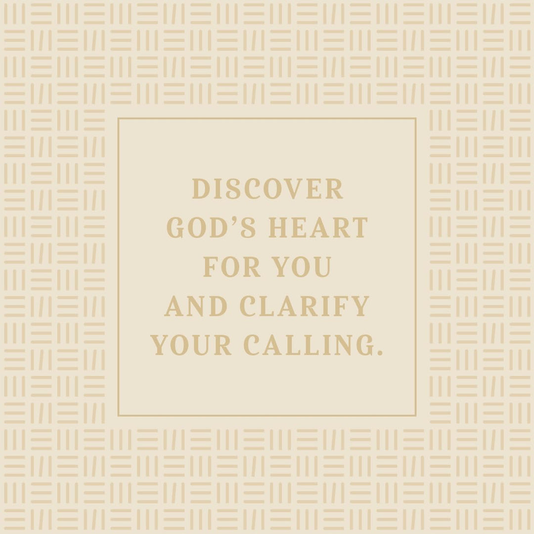 NLT Every Woman’s Bible, Filament Enabled (LeatherLike, Soft Gold, Indexed, Red Letter)