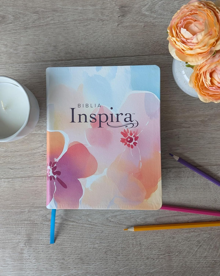 Biblia Inspira NTV con Filament (SentiPiel, Paraíso floral) (Spanish Edition)