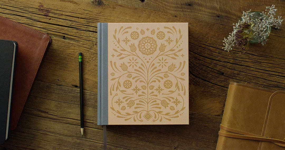 ESV Journaling Study Bible (Cloth over Board, Blush/Ochre, Floral): Holy Bible (ESV)