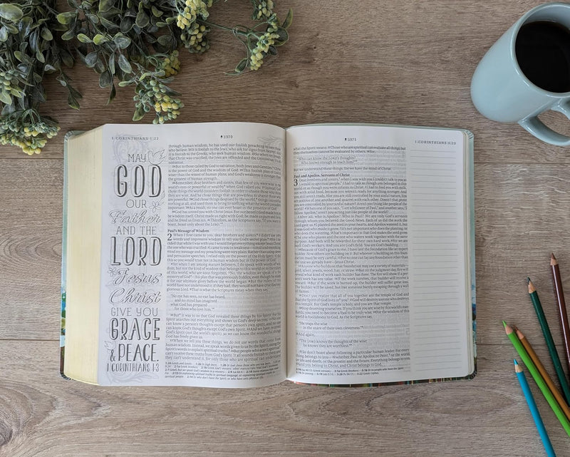 Inspire Bible Large Print NLT, Filament Enabled (LeatherLike, Floral Fields with Gold) Imitation Leather