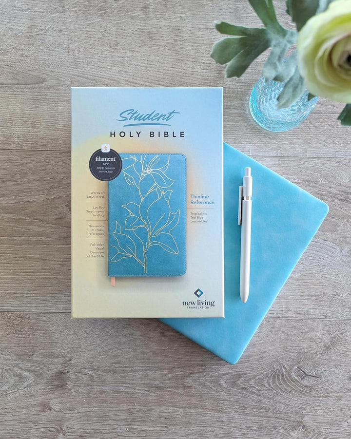 NLT Student Bible, Thinline Reference, Filament Enabled (LeatherLike, Tropical Iris Teal Blue, Indexed, Red Letter) by New Living Translation (Author), Tyndale (Creator)