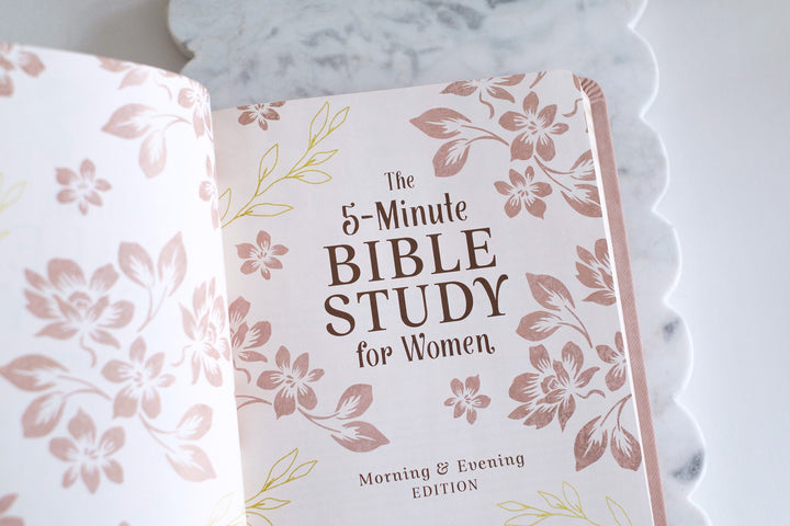 The 5-Minute Bible Study for Women: Morning and Evening Edition