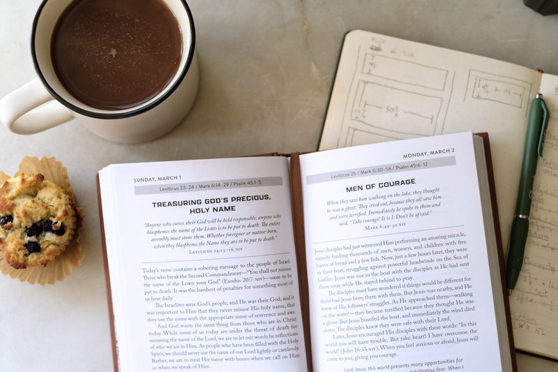 Daily Wisdom for Men 2026 Devotional Collection (Daily Wisdom - Annual Edition)