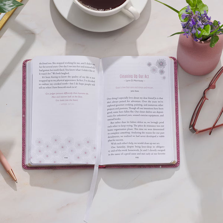 Moments of Grace for Women: Stories and Scriptures Mauve Faux Leather Gift Book by Carol Kent, Thelma Wells