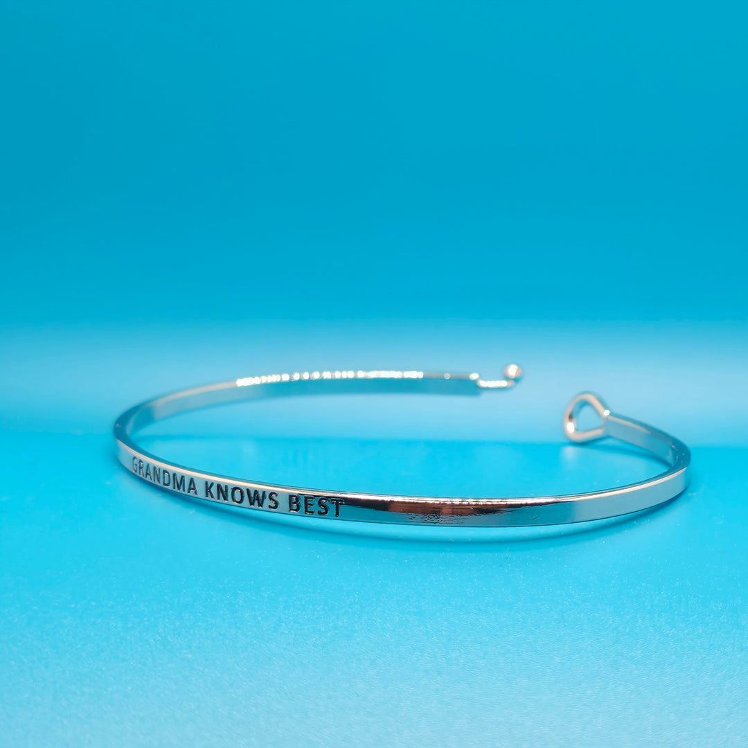 GRANDMA KNOWS BEST Inspirational Message Bracelet Positive Message Engraved Thin Bangle - Jewelry