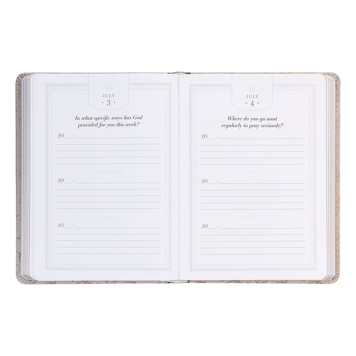 Q&amp;A a Day: 3-Year Journal for Christian Women