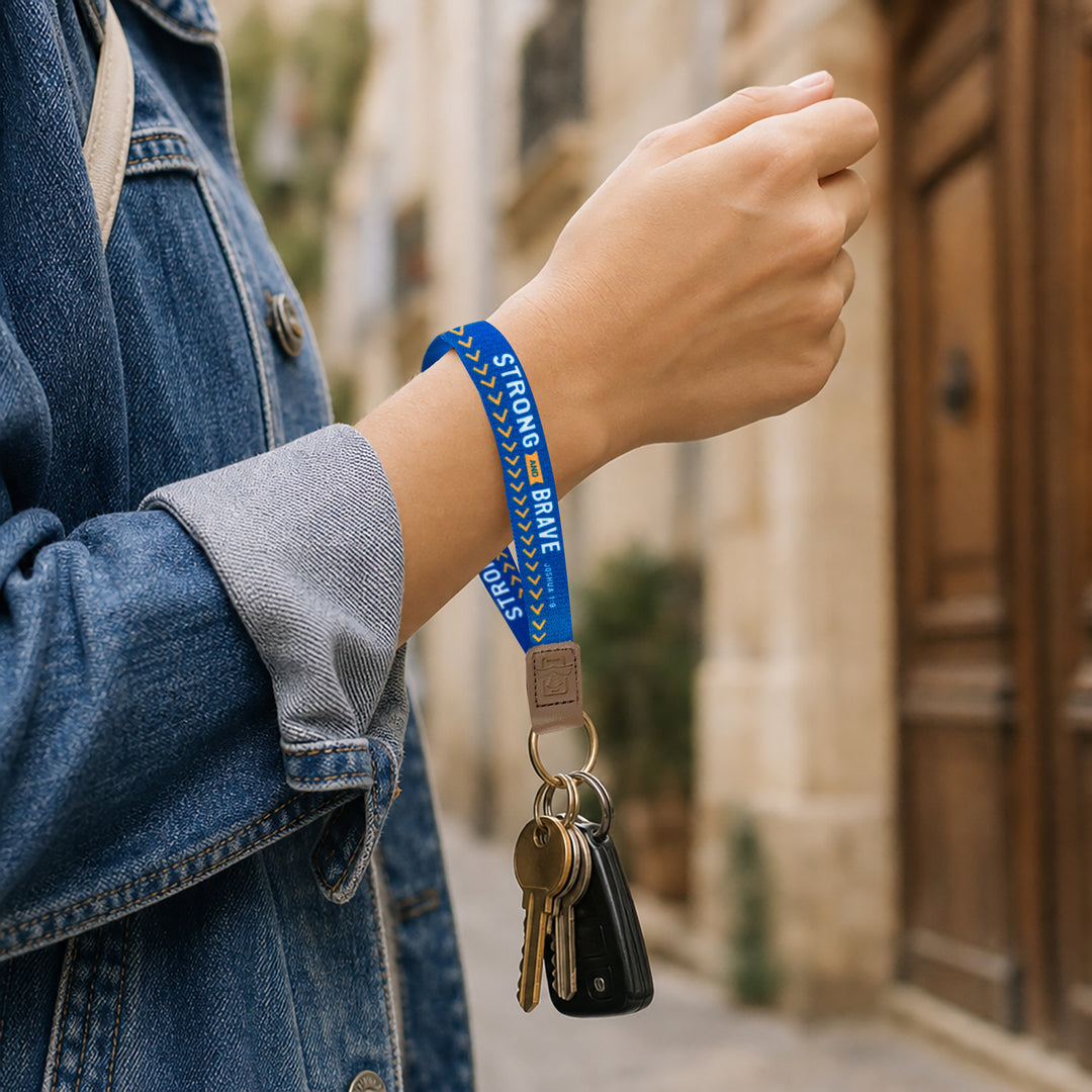 Strong and Brave, Joshua 1:9 - Logos Tap Wrist Lanyard Keychain
